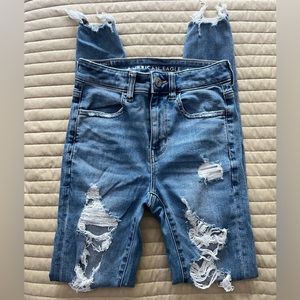 Ripped High Rise Jegging - American Eagle